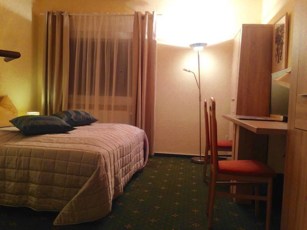 Hotel Sonnenhof Merzig Dış mekan fotoğraf